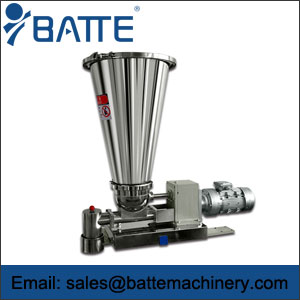 Single screw gravimetric feeder